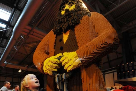 BRICK Hagrid Sculpture
