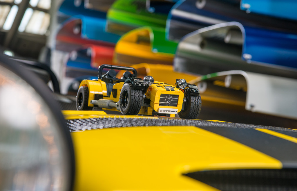 LEGO Caterham 620R at BRICKLIVE